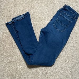 Curvy bootcut Jean